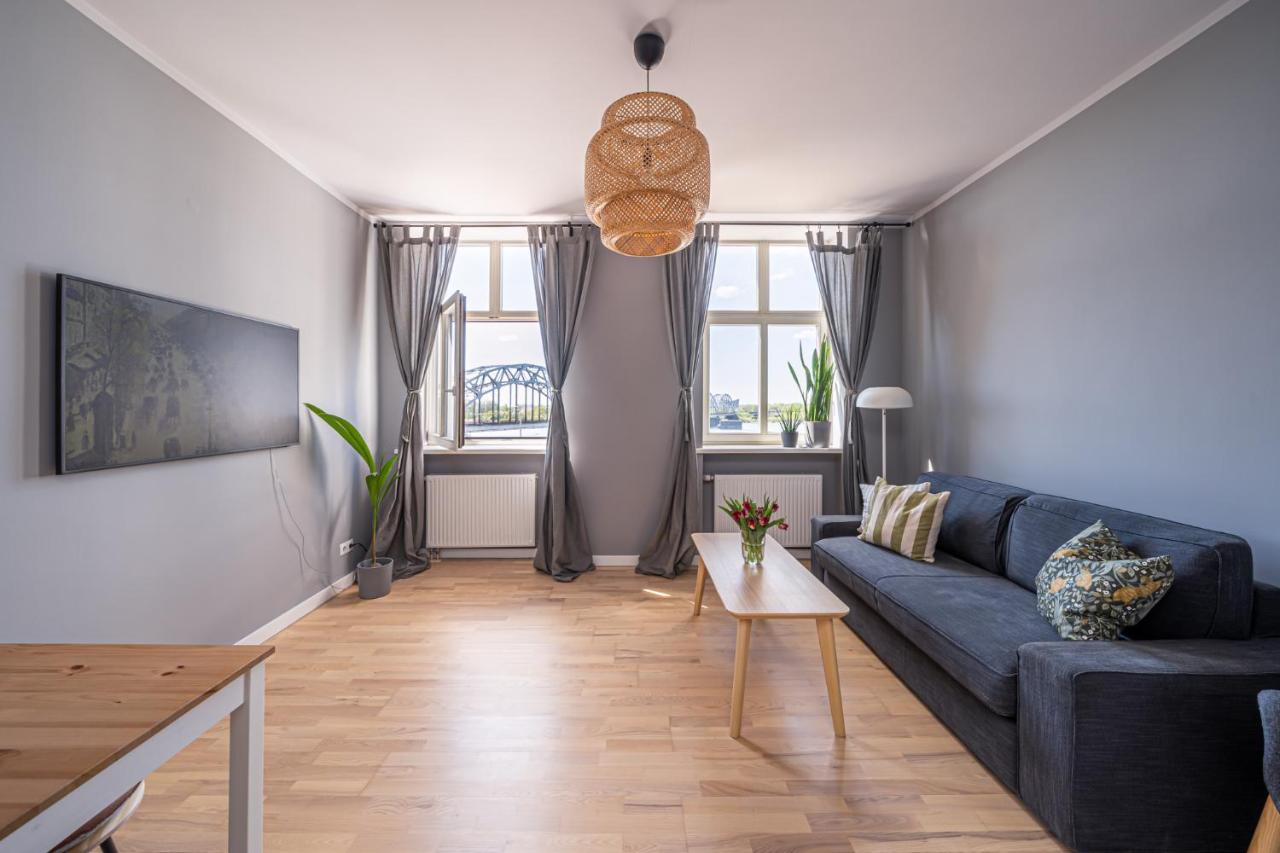 Cosy Studio With River View Riga Buitenkant foto